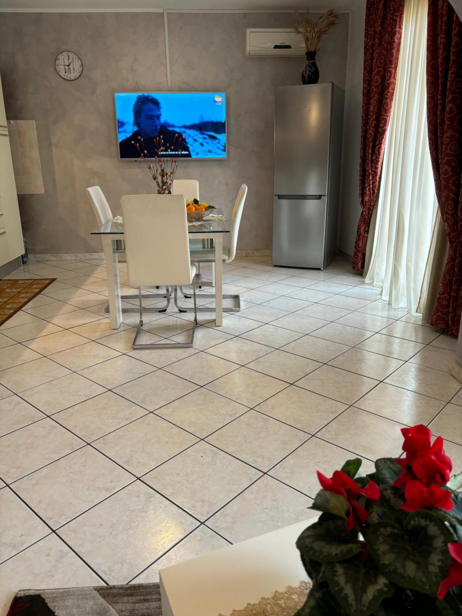Appartement Il Sole Dell'Alcantara à Gaggi Extérieur photo
